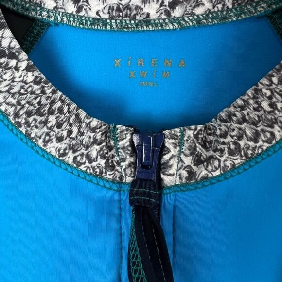 XiRENA Swim Short Sleeve Zip Front Rash Guard Swim Cover Size Small - Picture 2 of 6